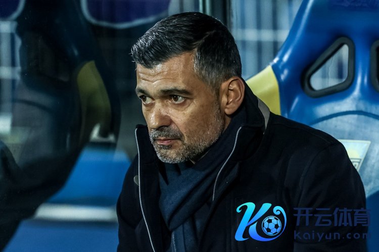 记者：孔塞桑知说念率先斟酌的是赢球，咱们对踢得漂亮不感酷爱